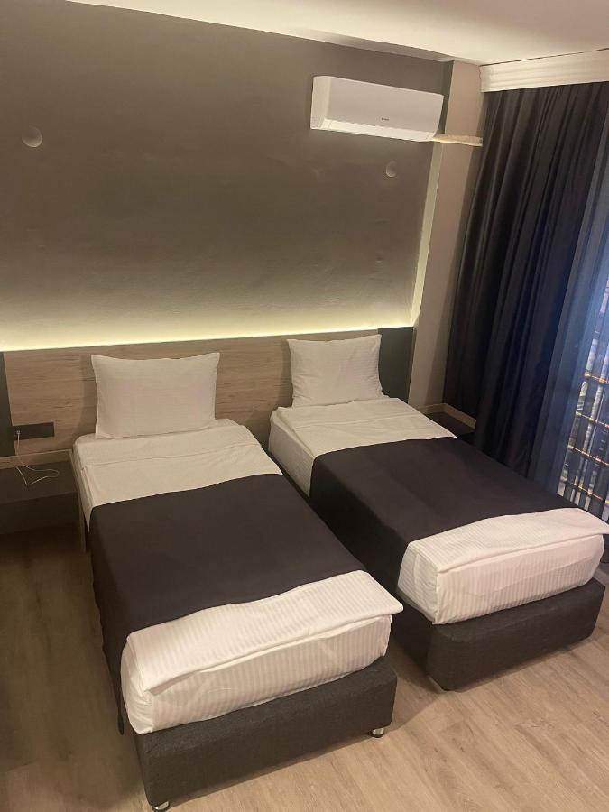 Grand Faik Hotel Cesme Bagian luar foto