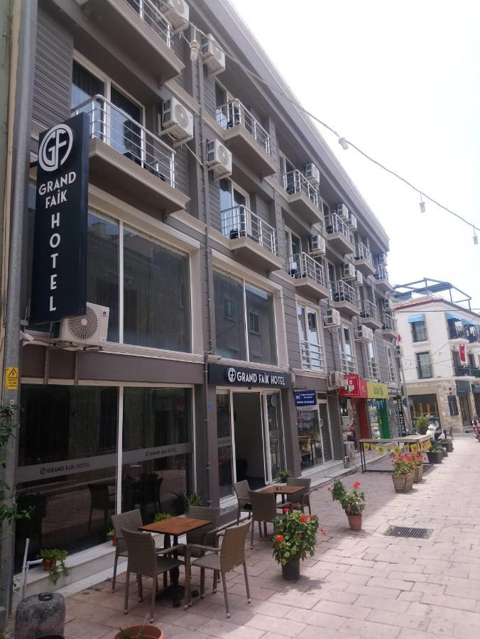 Grand Faik Hotel Cesme Bagian luar foto