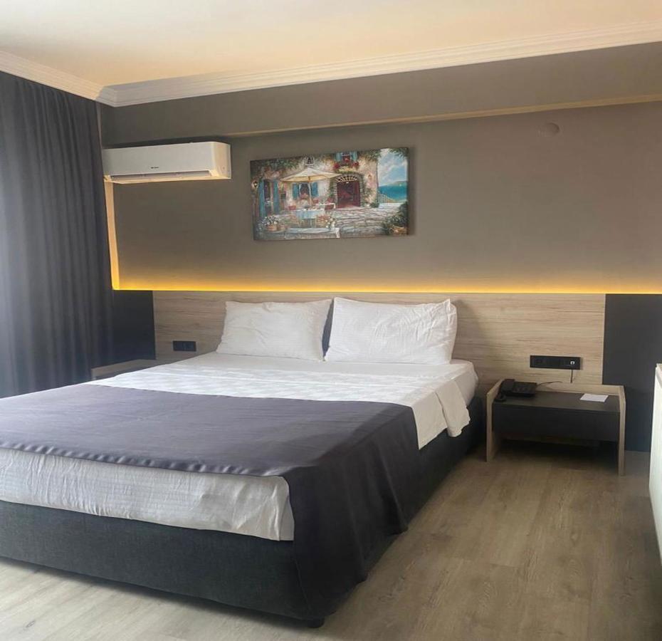 Grand Faik Hotel Cesme Bagian luar foto