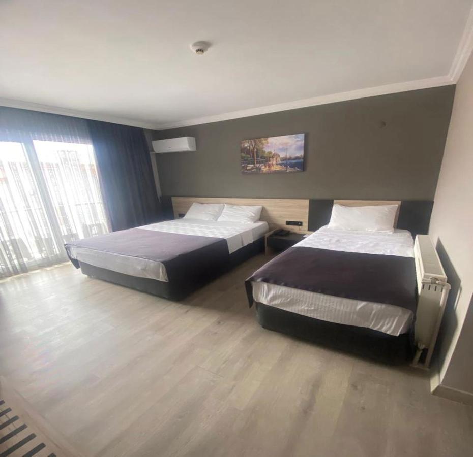 Grand Faik Hotel Cesme Bagian luar foto