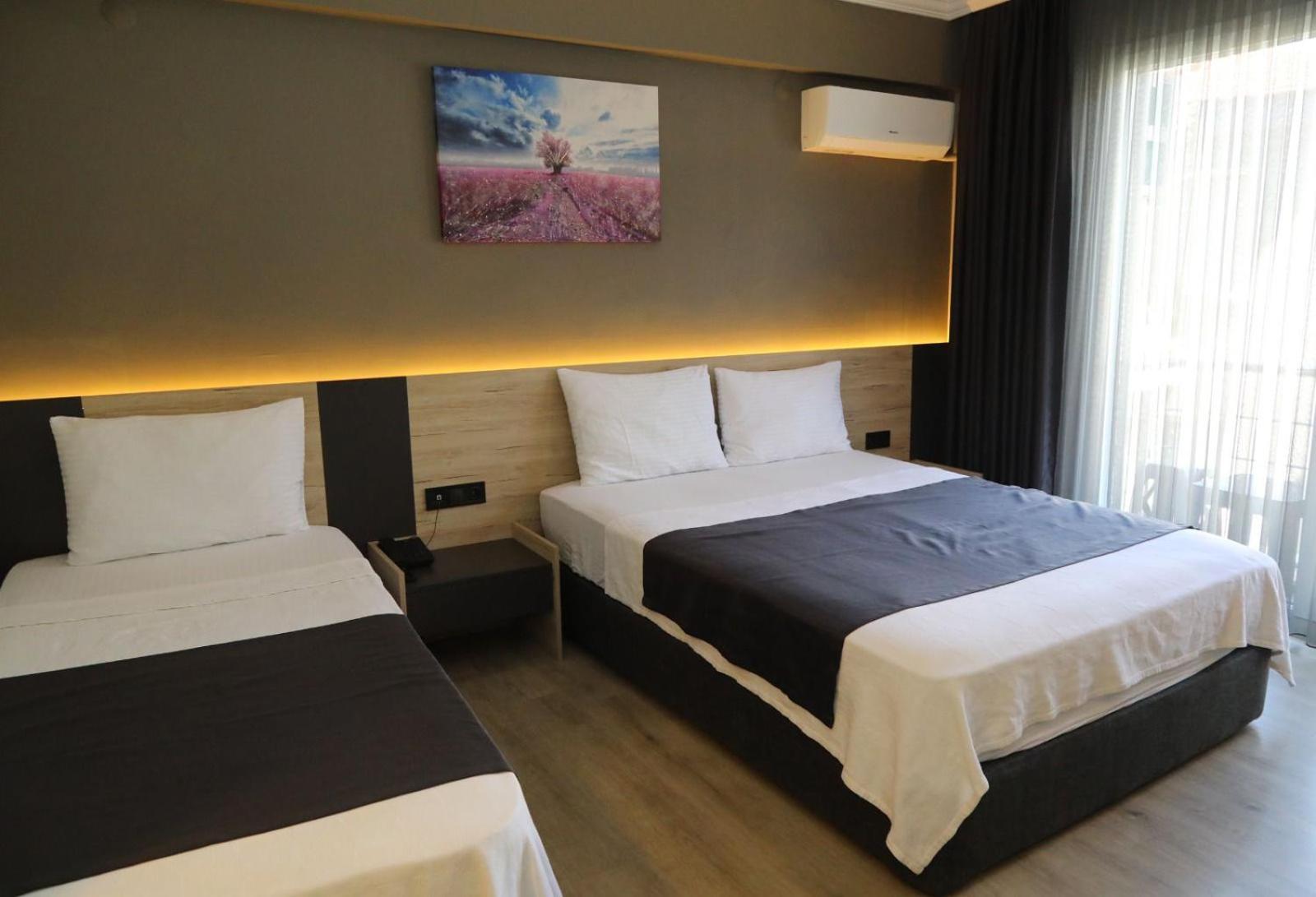 Grand Faik Hotel Cesme Bagian luar foto