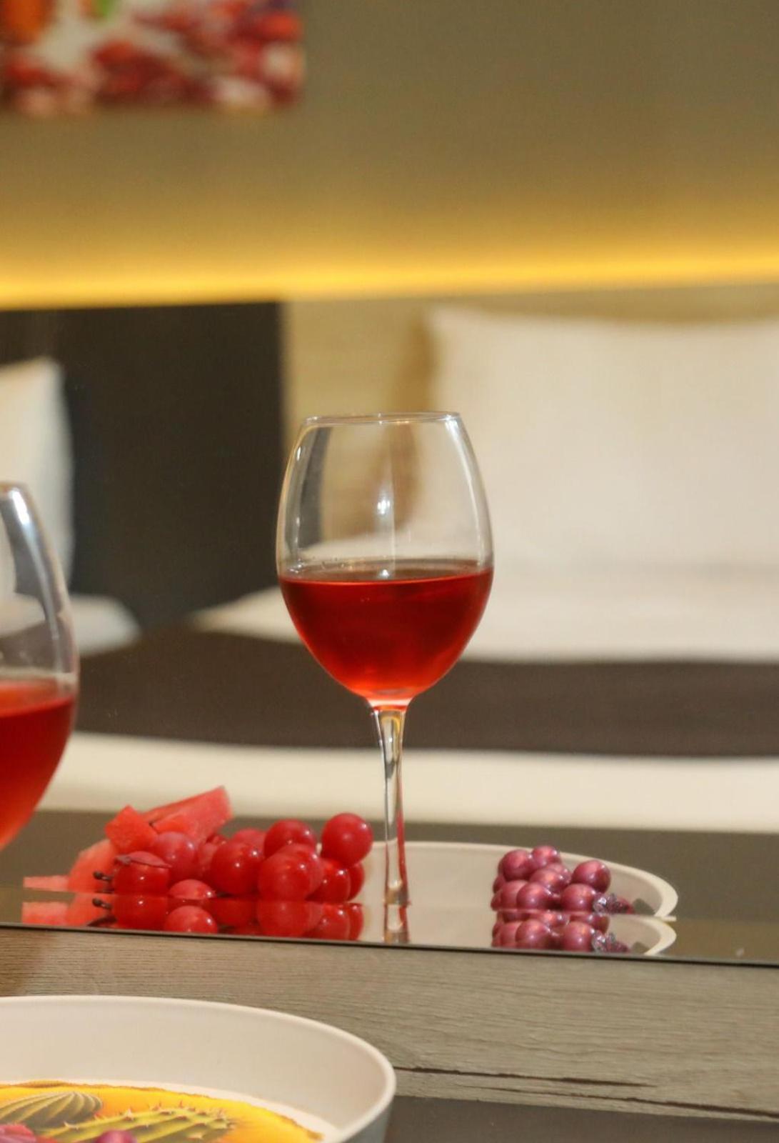 Grand Faik Hotel Cesme Bagian luar foto